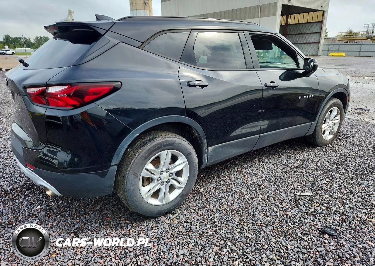 2020 Chevrolet Blazer 2Lt VIN:3GNKBCRS7LS707626 - 3
