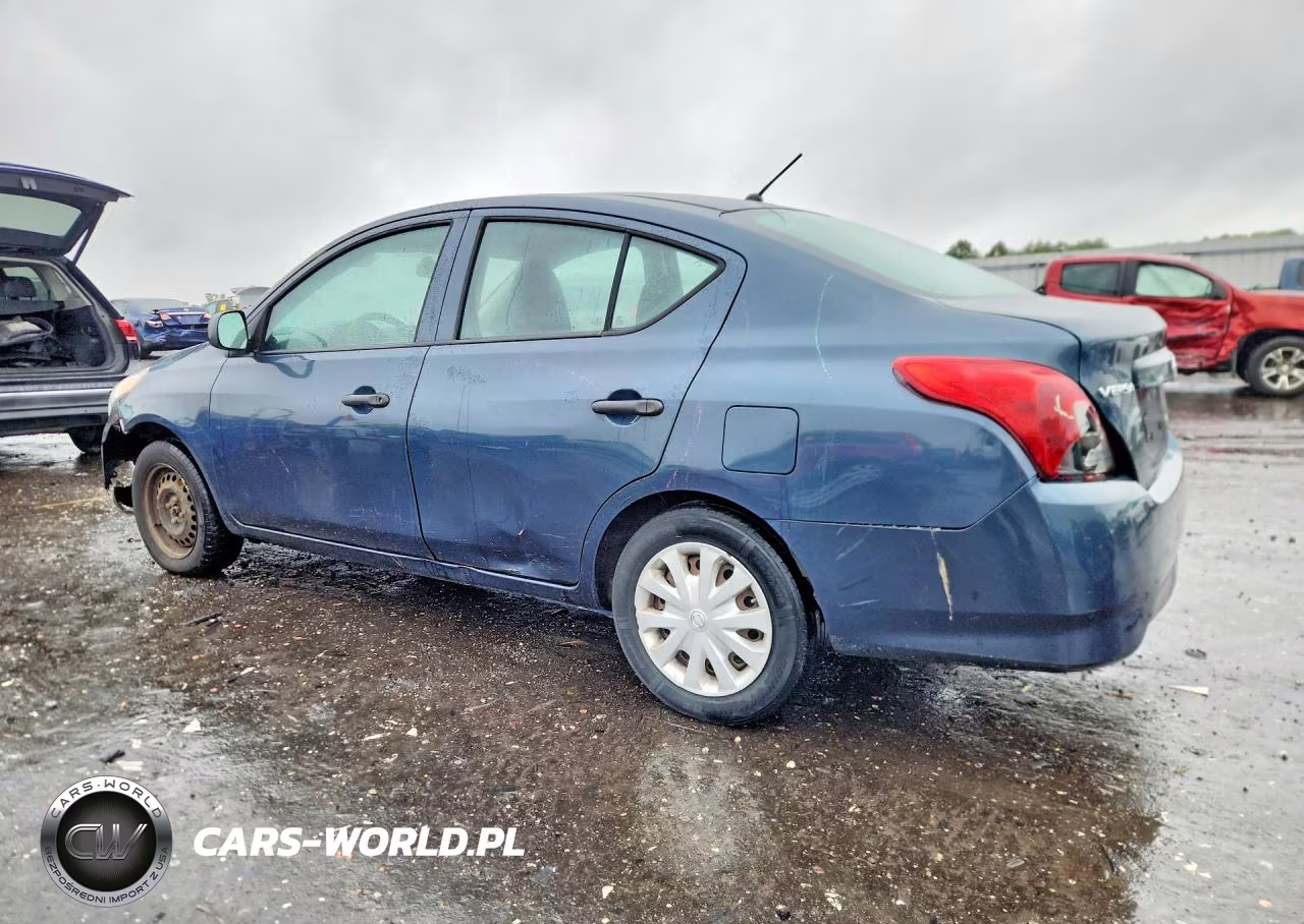 2015 Nissan Versa 1.6 S VIN:3N1CN7AP2FL820579 - 2
