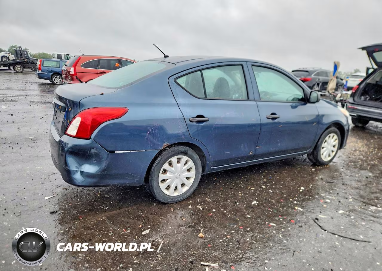 2015 Nissan Versa 1.6 S VIN:3N1CN7AP2FL820579 - 3