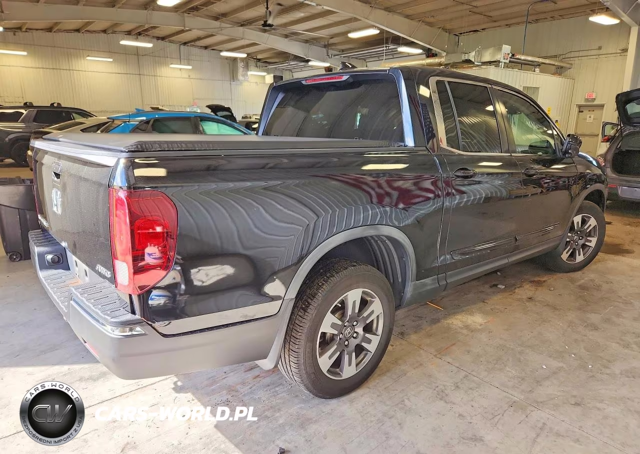 2017 Honda Ridgeline Rtl VIN:5FPYK3F61HB018747 - 3