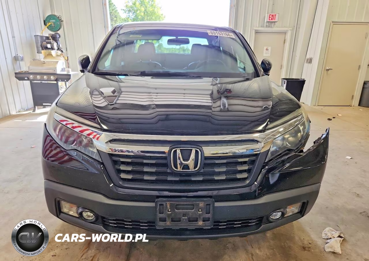 2017 Honda Ridgeline Rtl VIN:5FPYK3F61HB018747 - 5