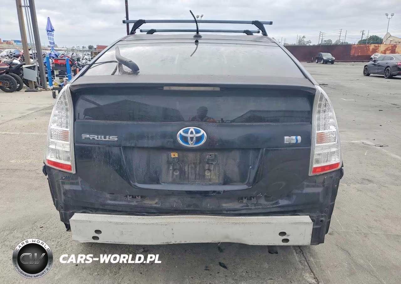 2011 Toyota Prius Two VIN:JTDKN3DU9B1364617 - 6
