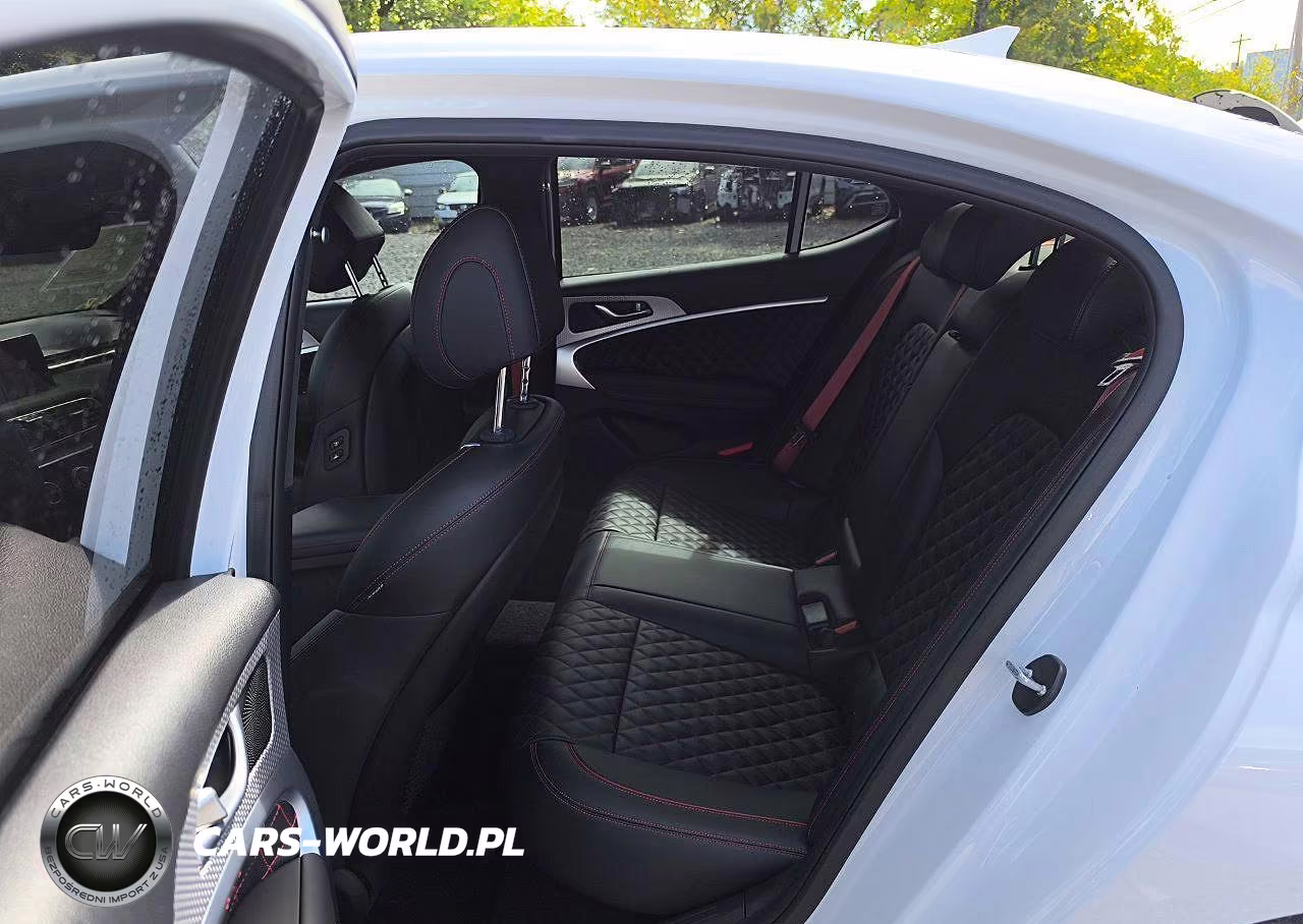 2023 Genesis G70 3.3T Standard VIN:KMTG54TE6PU135583 - 12