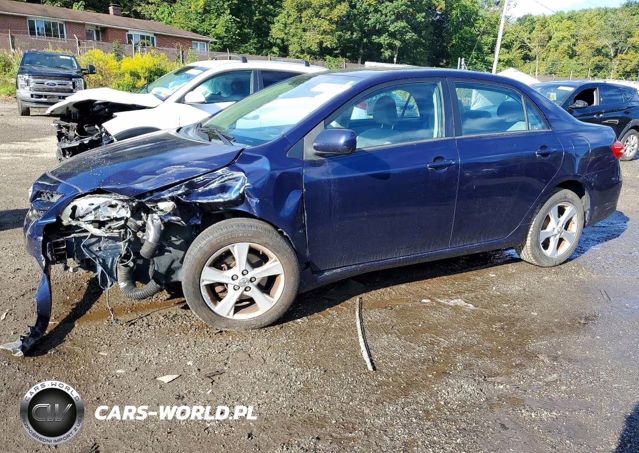 2012 Toyota Corolla Le VIN:2T1BU4EE2CC892318 - 1