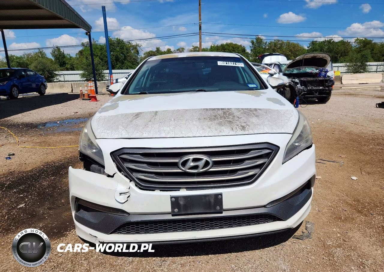 2015 Hyundai Sonata Sport VIN:5NPE34AF8FH022363 - 5