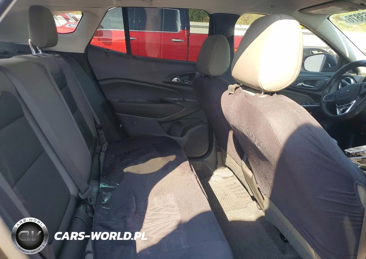 2025 Chevrolet Trax Activ VIN:KL77LKEP7SC343569 - 10
