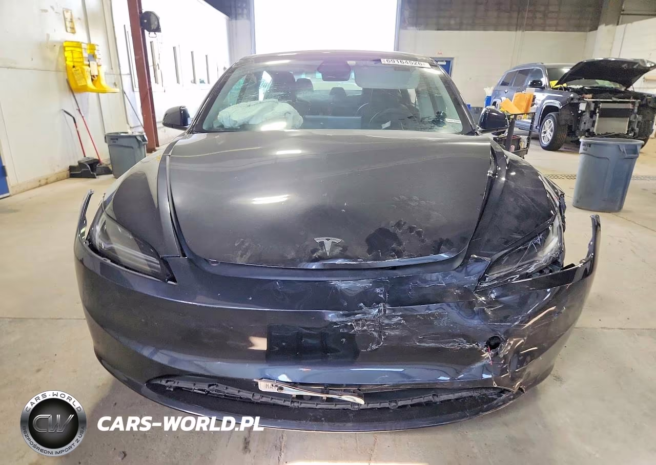 2024 Tesla Model 3 VIN:5YJ3E1EB8RF768046 - 5