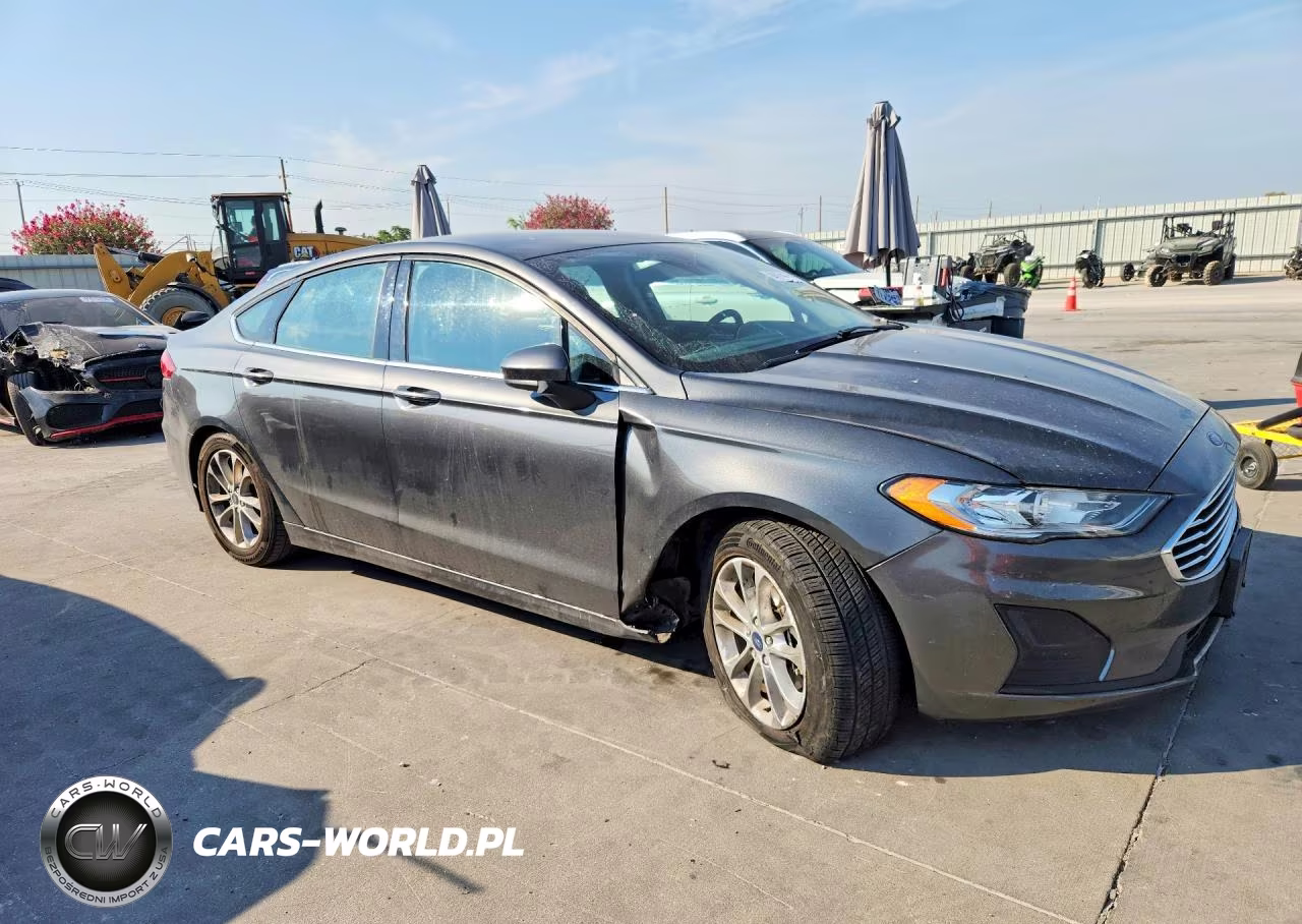2019 Ford Fusion Se VIN:3FA6P0HD8KR215521 - 4