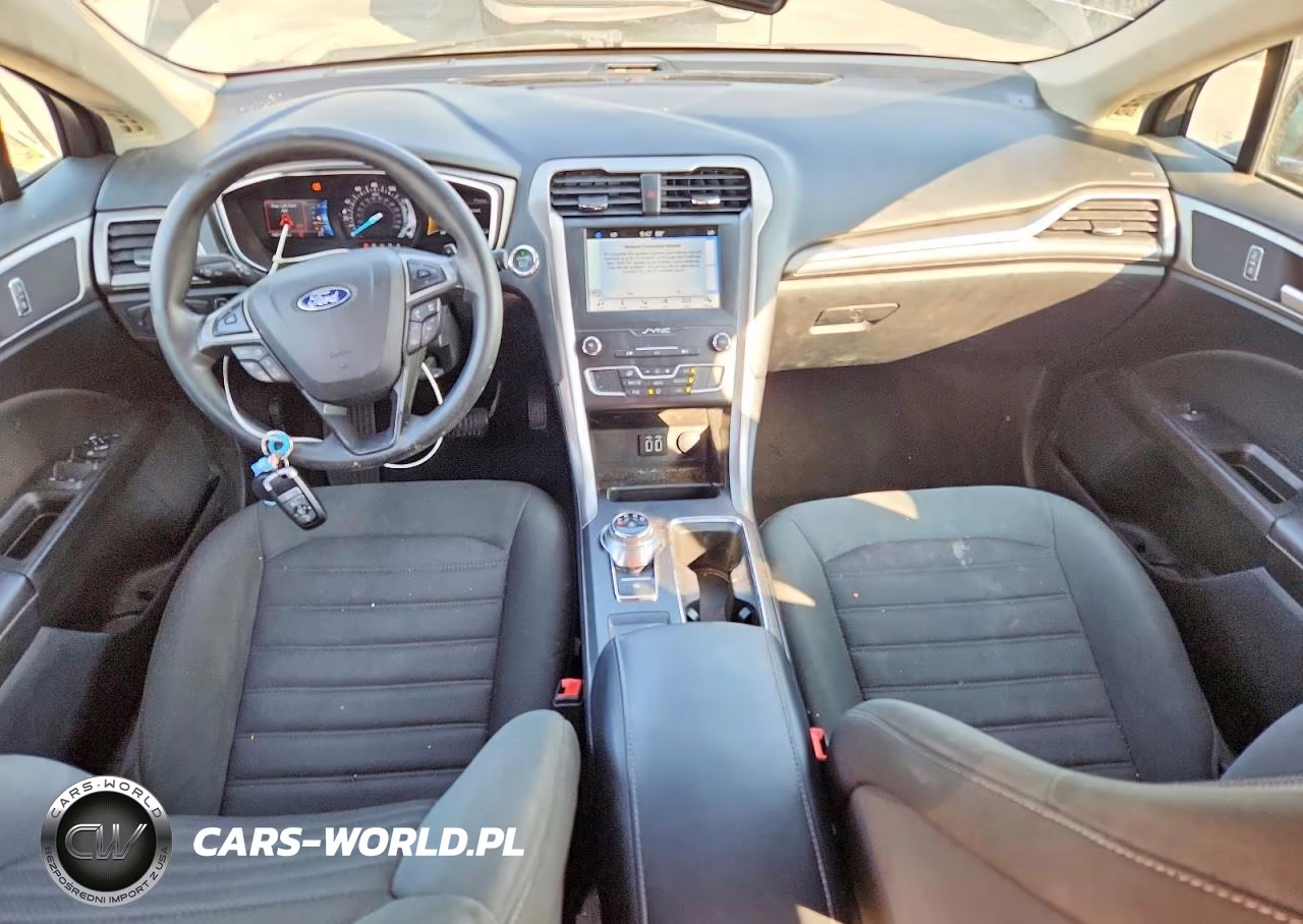 2019 Ford Fusion Se VIN:3FA6P0HD8KR215521 - 8
