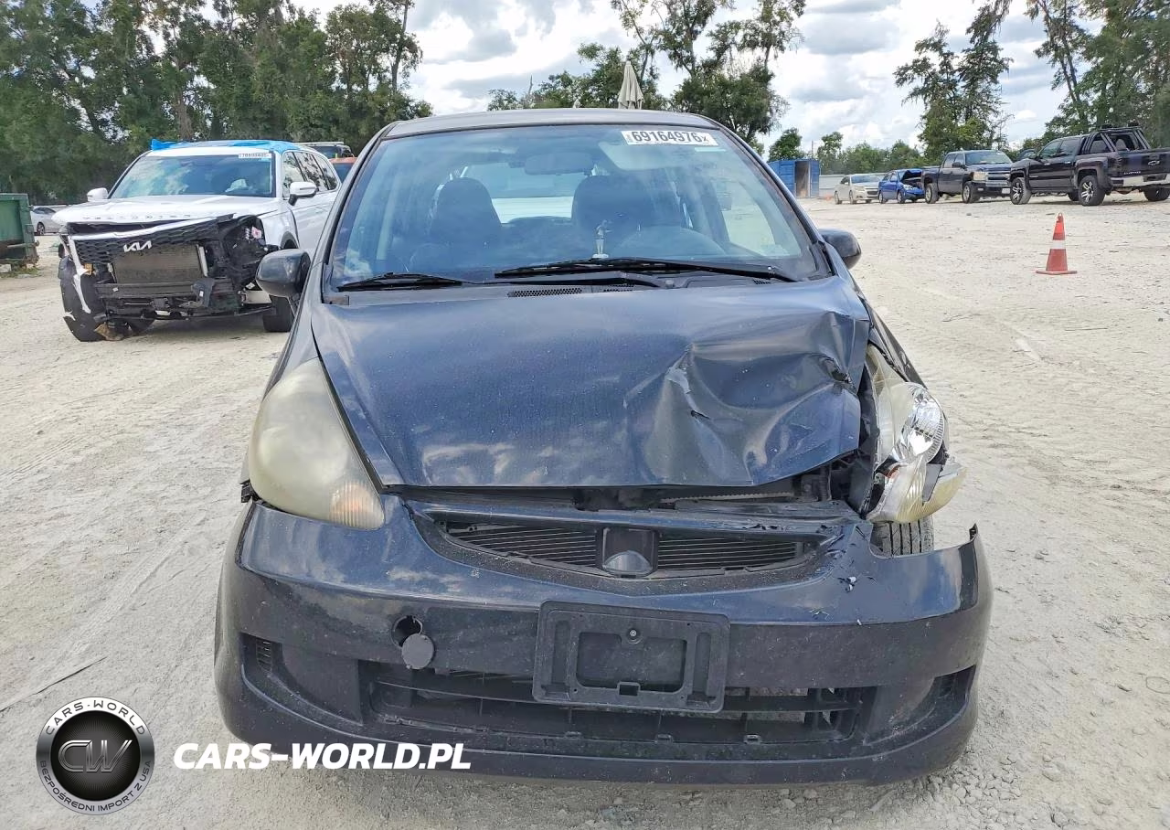 2008 Honda Fit VIN:JHMGD37458S027643 - 5