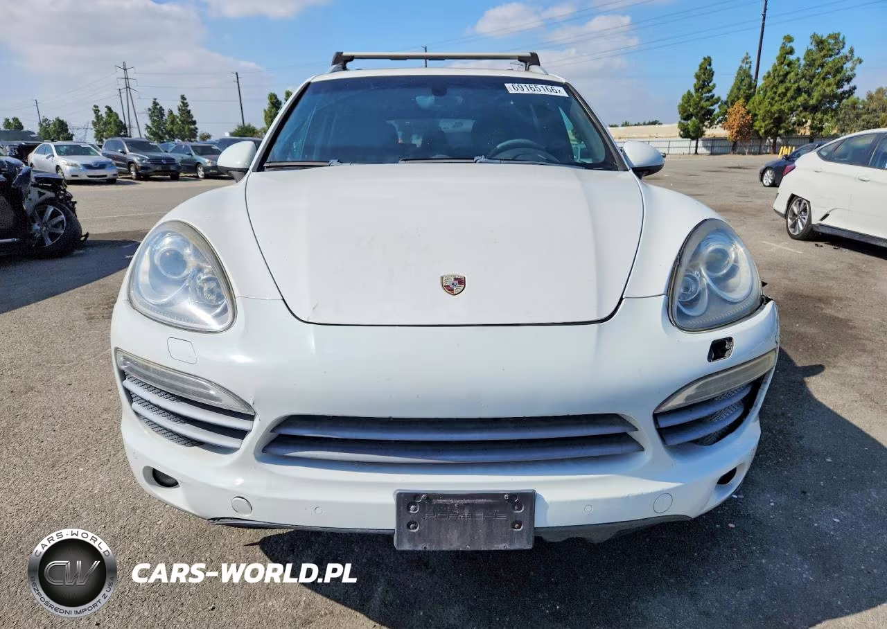 2014 Porsche Cayenne S VIN:WP1AB2A25ELA58457 - 5