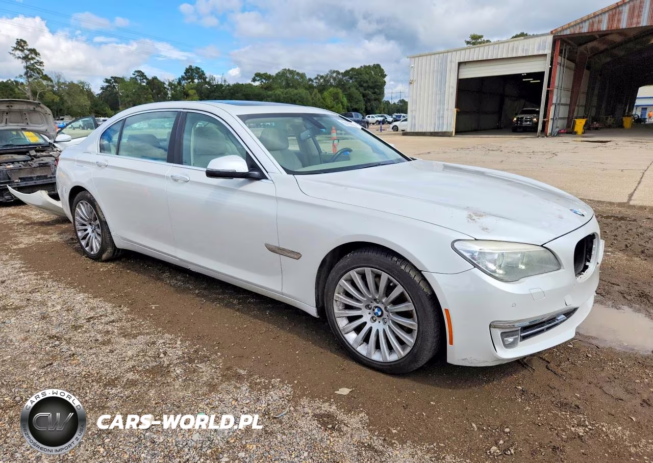 2013 BMW 740 Li VIN:WBAYE4C57DD136883 - 4