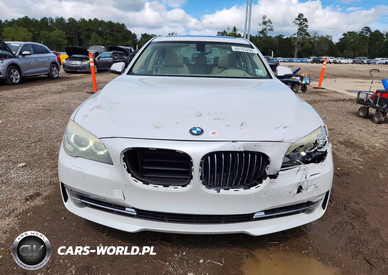 2013 BMW 740 Li VIN:WBAYE4C57DD136883 - 5