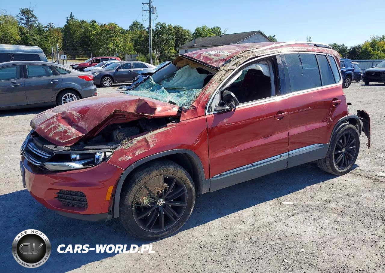 2012 Volkswagen Tiguan S VIN:WVGBV7AX2CW001808 - 1