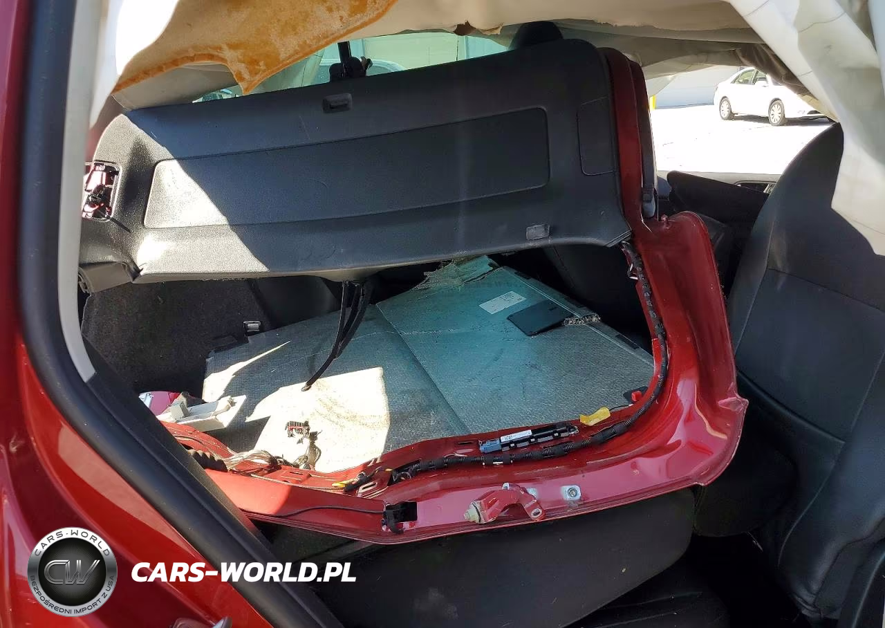 2012 Volkswagen Tiguan S VIN:WVGBV7AX2CW001808 - 10