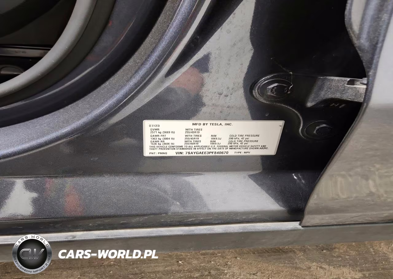 2023 Tesla Model Y VIN:7SAYGAEE3PF840670 - 13