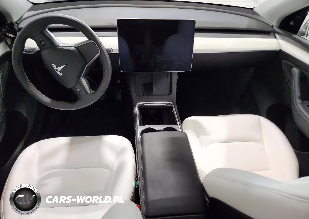 2023 Tesla Model Y VIN:7SAYGAEE3PF840670 - 8