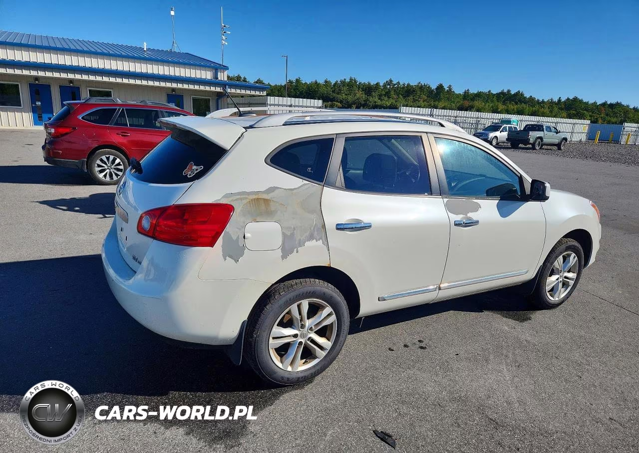 2013 Nissan Rogue S VIN:JN8AS5MV0DW631744 - 3