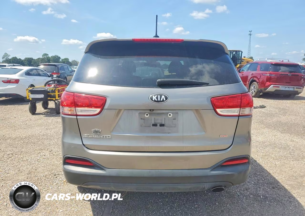 2018 Kia Sorento L VIN:5XYPG4A33JG425640 - 6