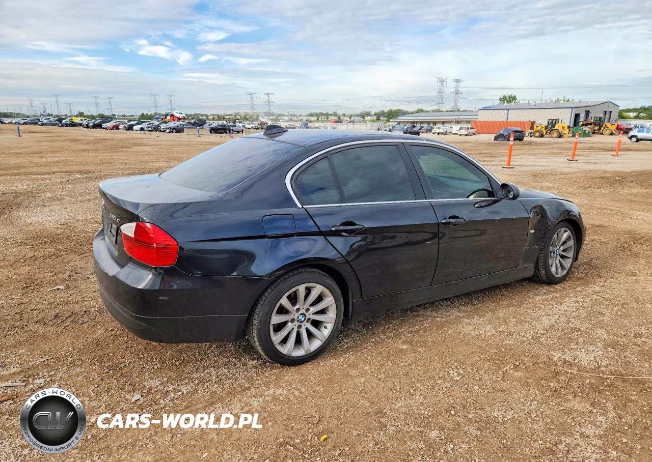 2006 BMW 330 Xi VIN:WBAVD33536KV68417 - 3
