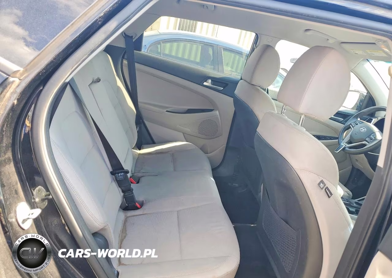 2020 Hyundai Tucson Value VIN:KM8J33A48LU165608 - 11