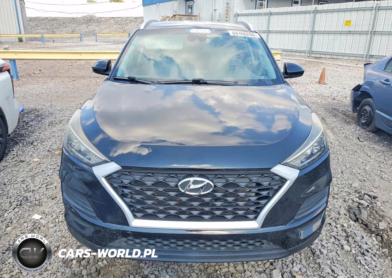 2020 Hyundai Tucson Value VIN:KM8J33A48LU165608 - 5
