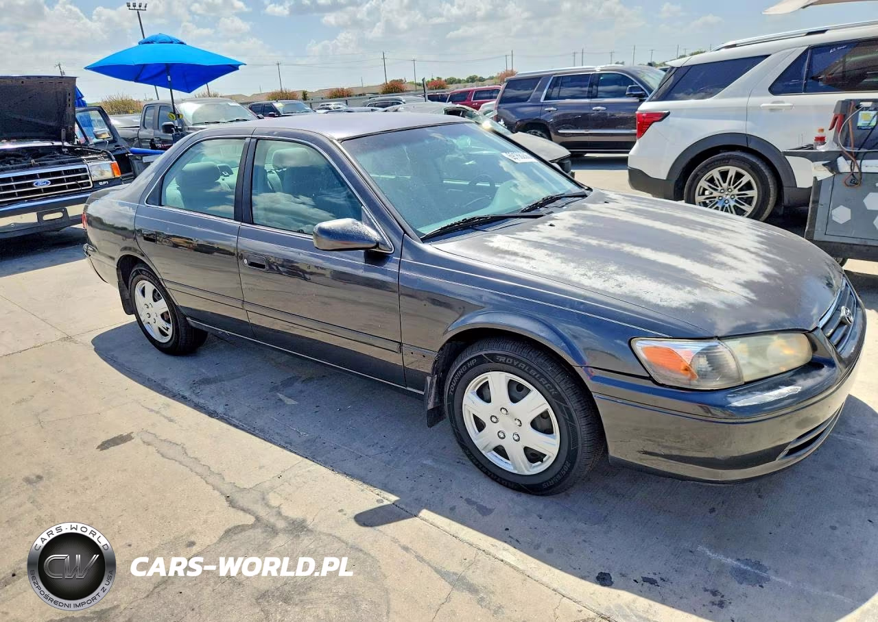 2000 Toyota Camry Le V6 VIN:4T1BF22K9YU942744 - 4