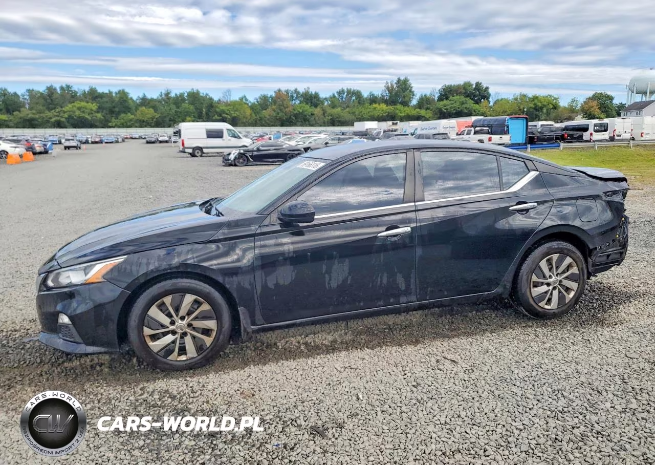 2020 Nissan Altima S – zdjęcie 1 z 13