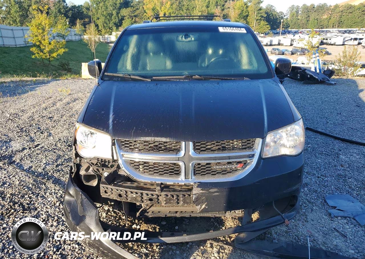 2017 Dodge Grand Caravan Sxt VIN:2C4RDGCG9HR807633 - 5