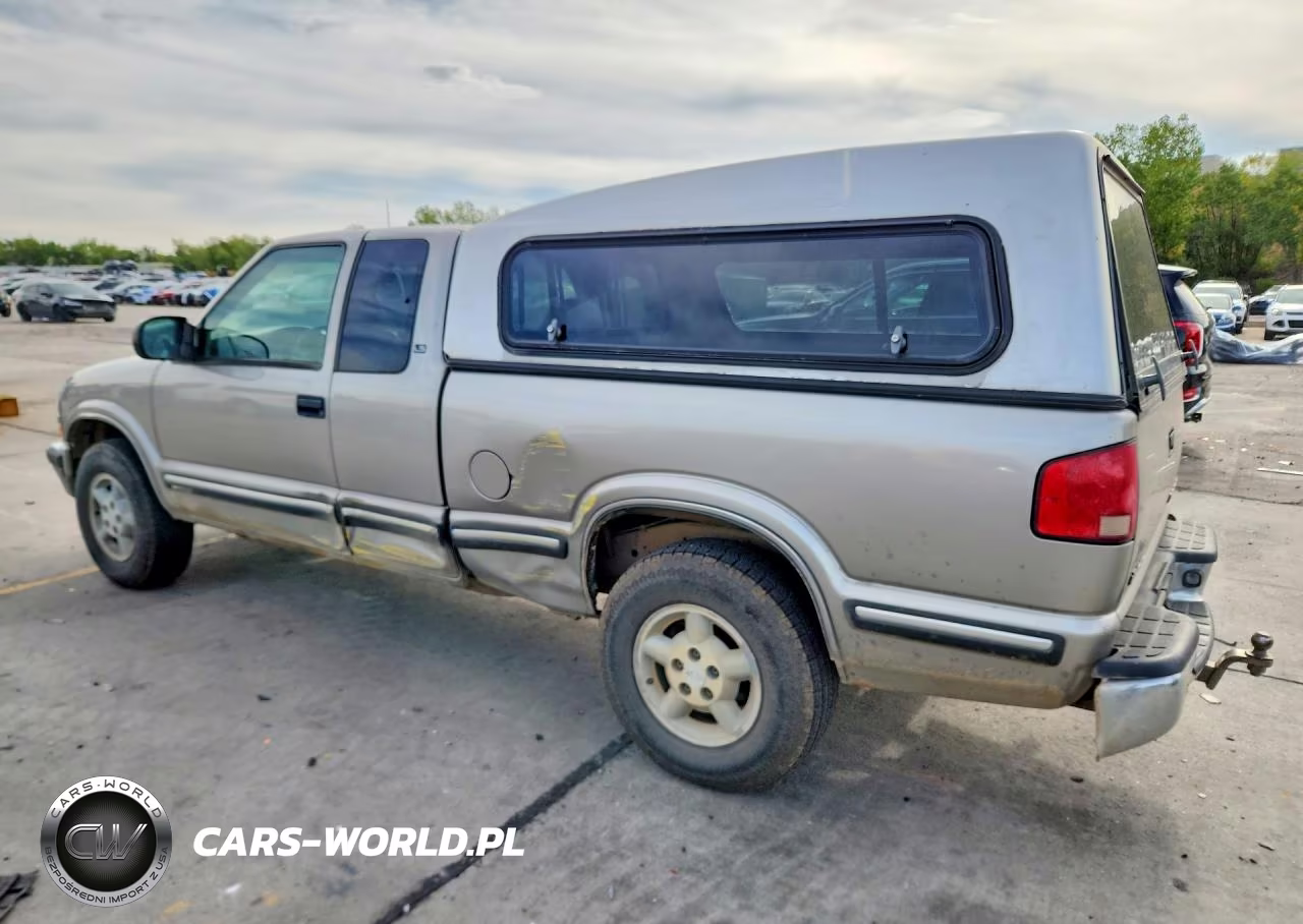 1998 Chevrolet S Truck S10 VIN:1GCDT19X1W8247245 - 2
