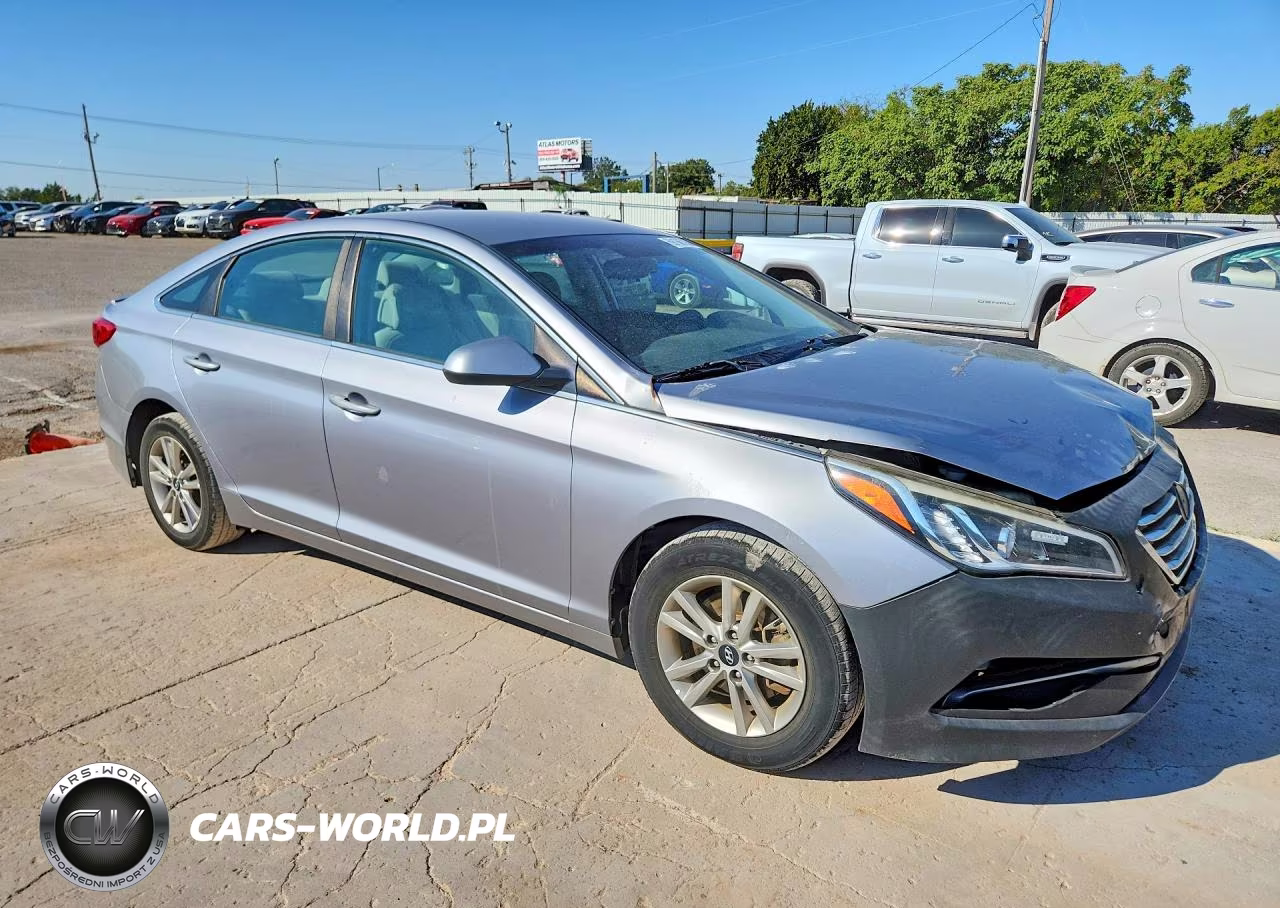 2016 Hyundai Sonata Se VIN:5NPE24AF7GH363242 - 4