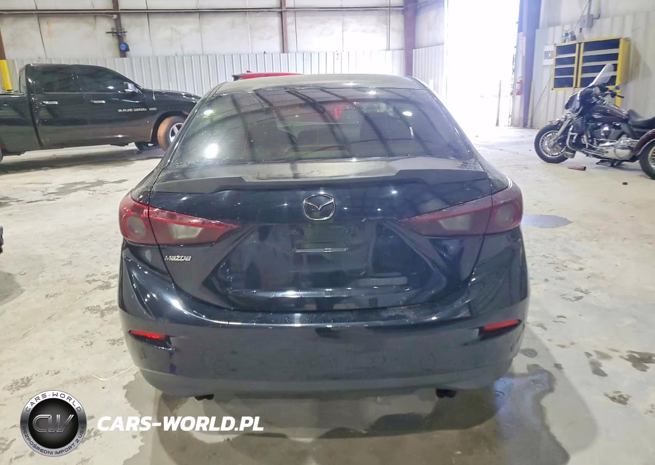 2018 Mazda 3 Sport VIN:3MZBN1U77JM194237 - 6