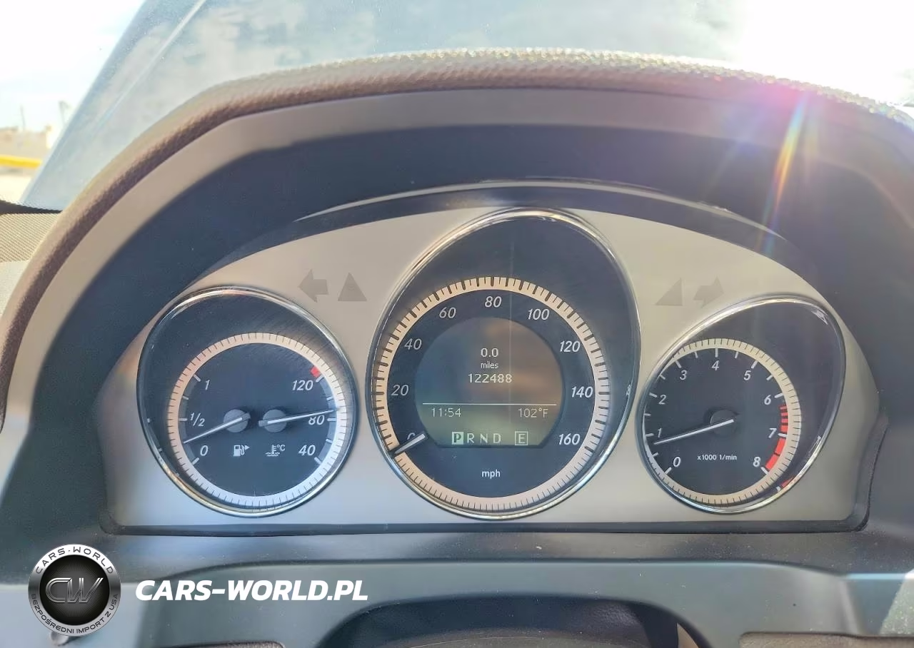 2011 Mercedes-Benz C 300 VIN:WDDGF5EB9BA499176 - 9