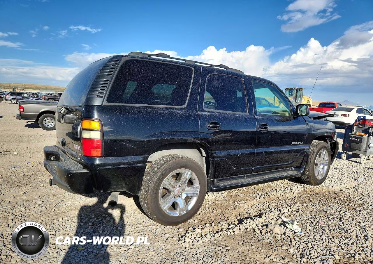 2005 GMC Yukon Denali VIN:1GKEK63U55J201996 - 3