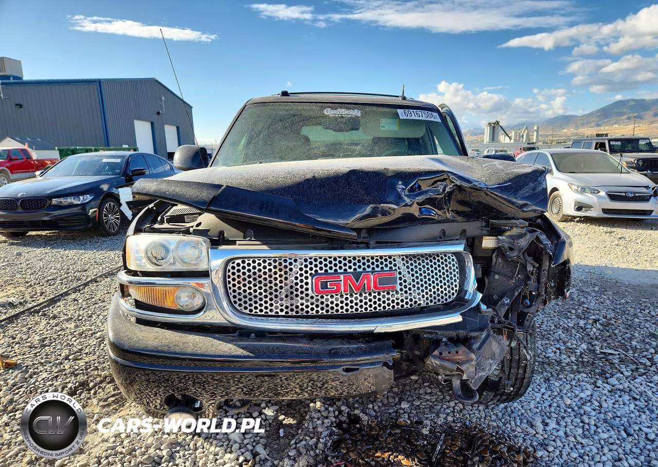 2005 GMC Yukon Denali VIN:1GKEK63U55J201996 - 5