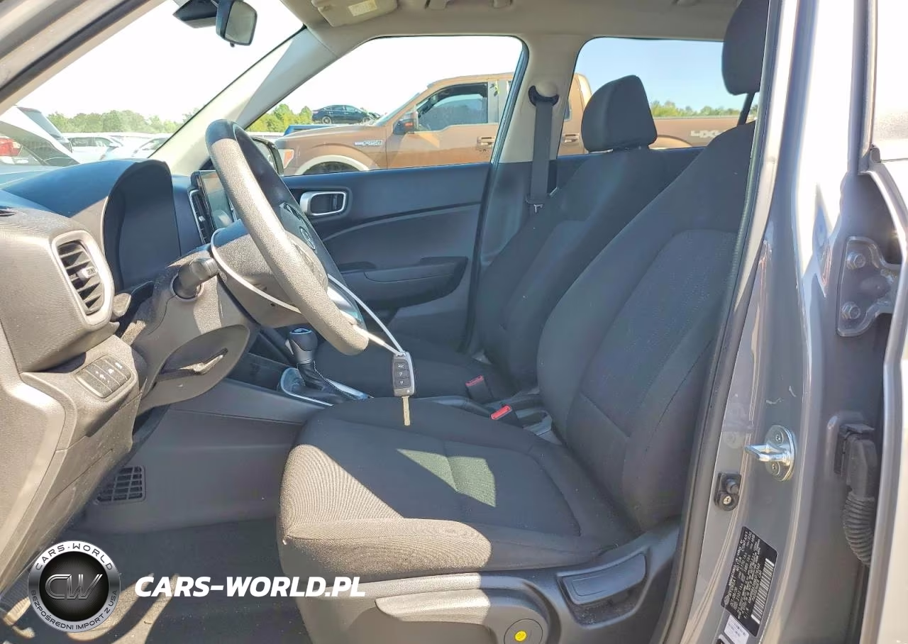 2021 Hyundai Venue Se VIN:KMHRB8A36MU078348 - 7