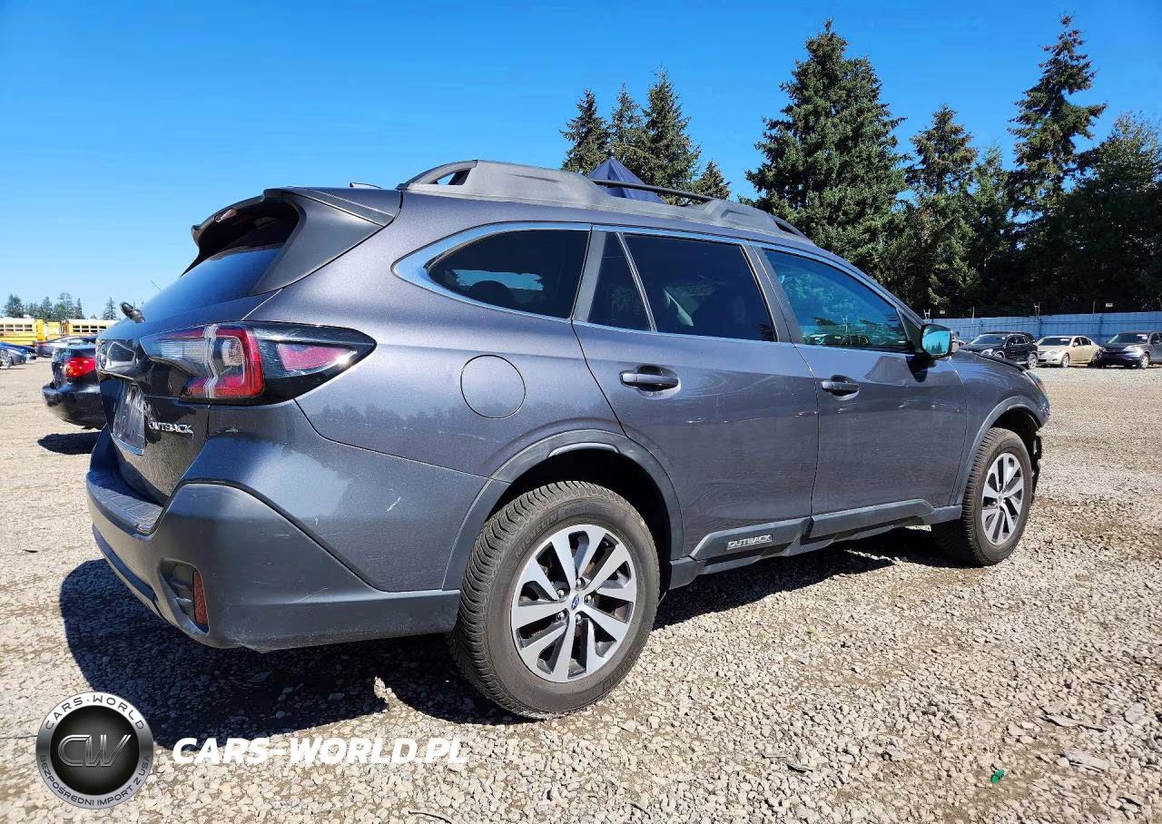 2020 Subaru Outback Premium VIN:4S4BTAEC7L3268812 - 3