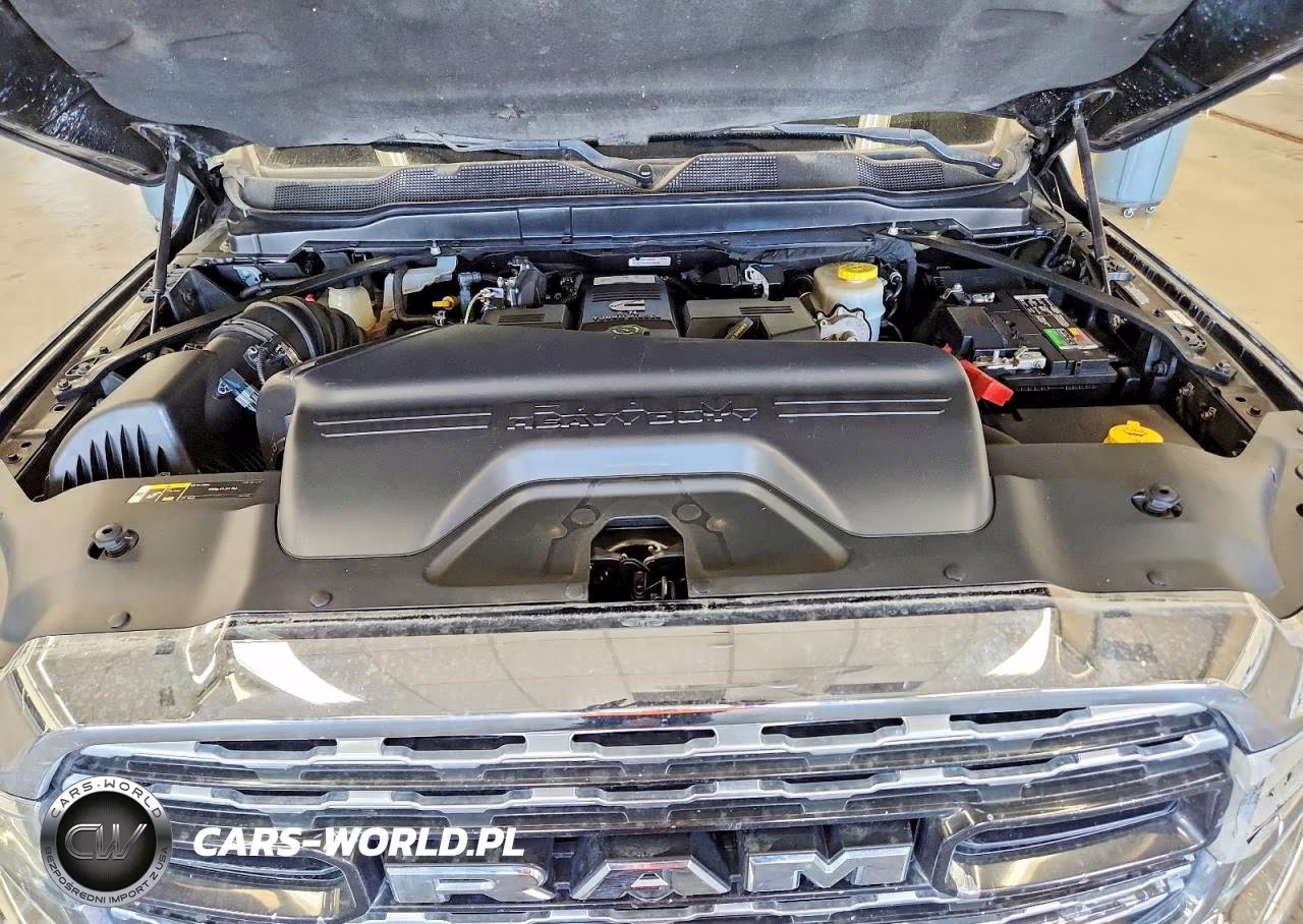 2019 Ram 2500 Limited VIN:3C6UR5RL1KG584187 - 11