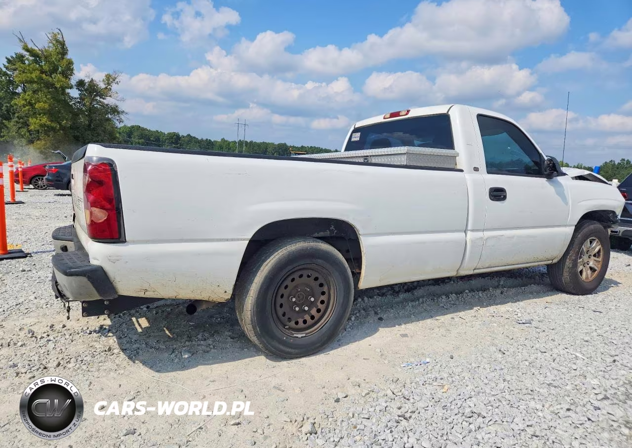 2004 Chevrolet Silverado C1500 VIN:1GCEC14V94Z130062 - 3