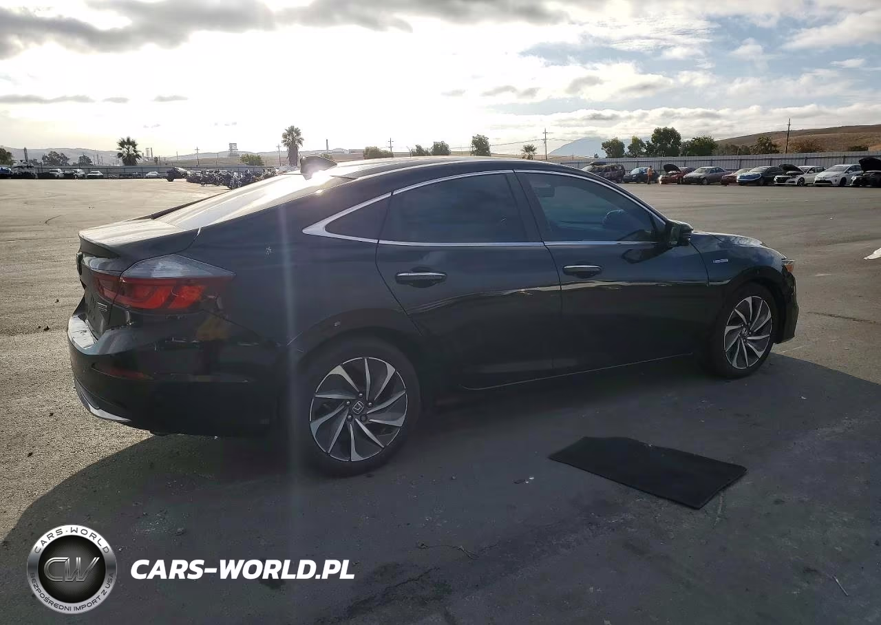 2019 Honda Insight Touring VIN:19XZE4F93KE013891 - 3