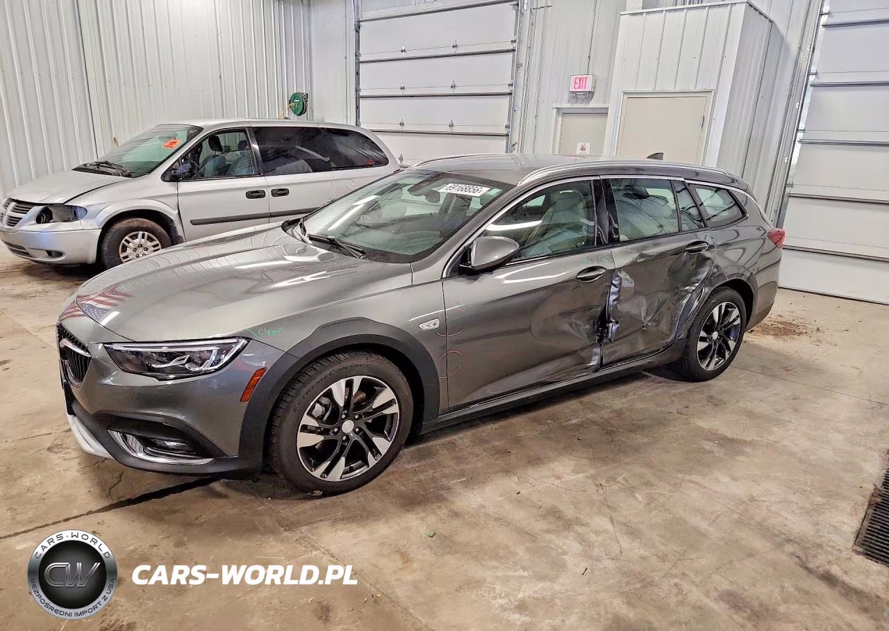 2019 Buick Regal Tourx Essence
