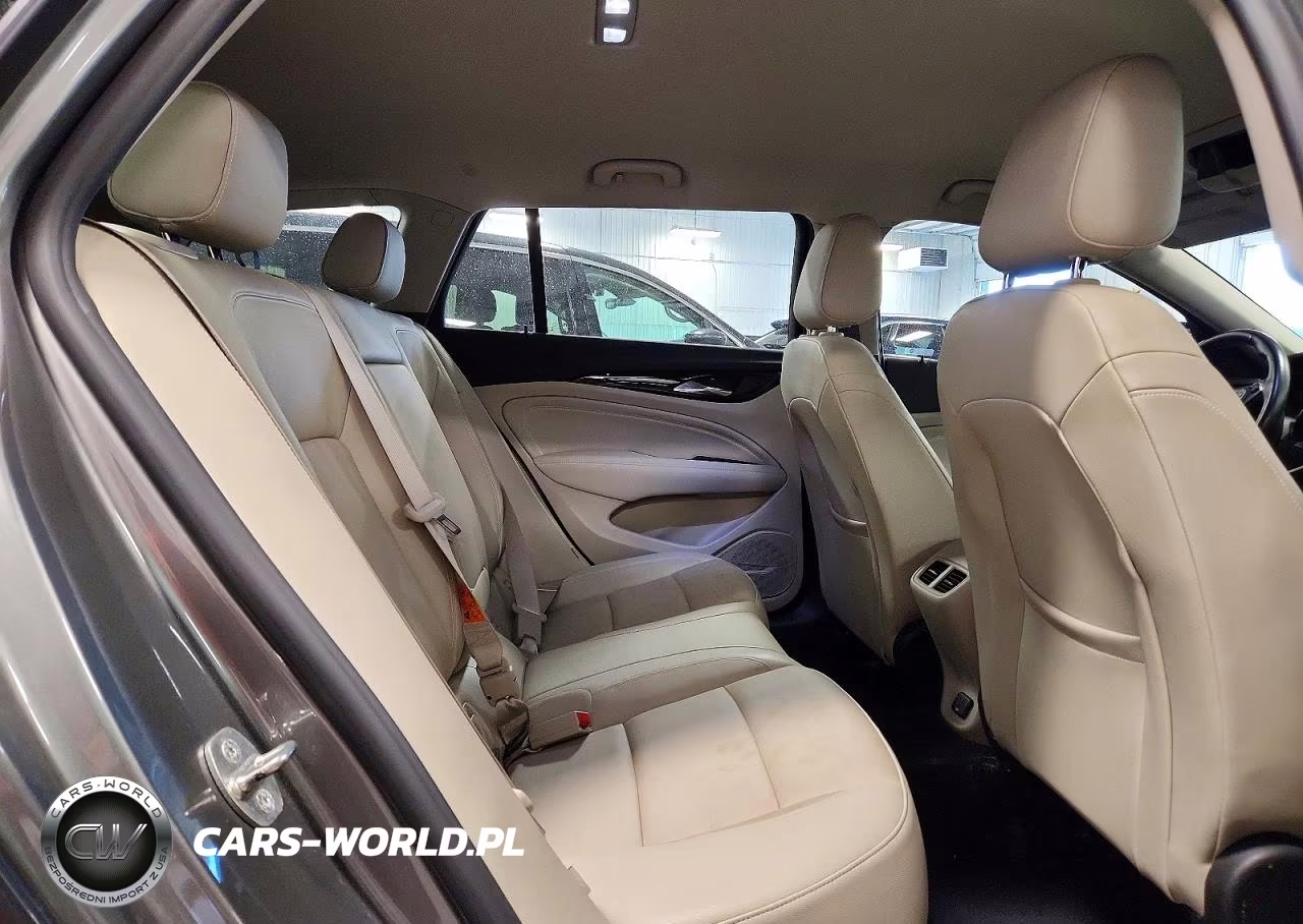 2019 Buick Regal Tourx Essence VIN:W04GV8SX0K1031961 - 11