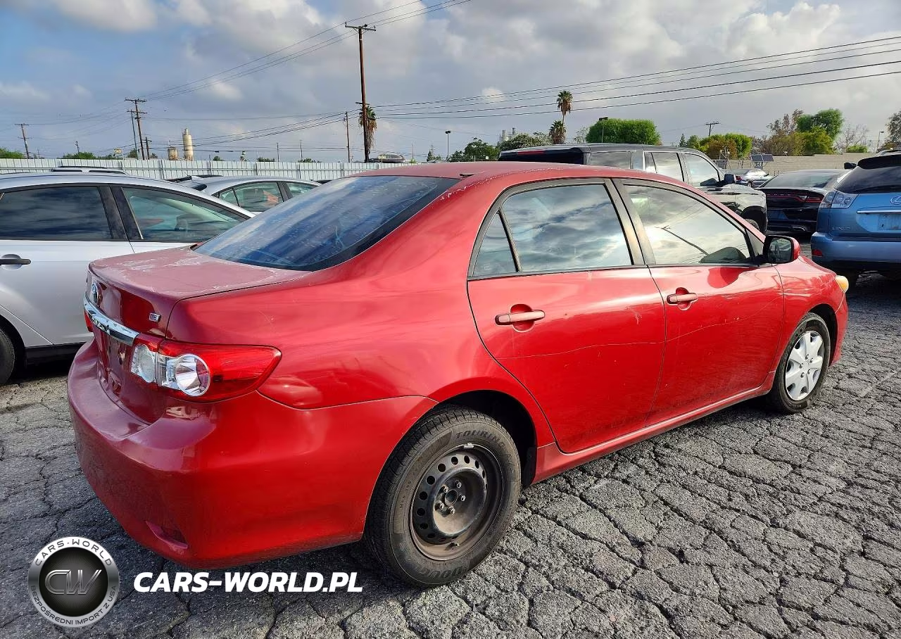2011 Toyota Corolla Le VIN:2T1BU4EE0BC561140 - 3