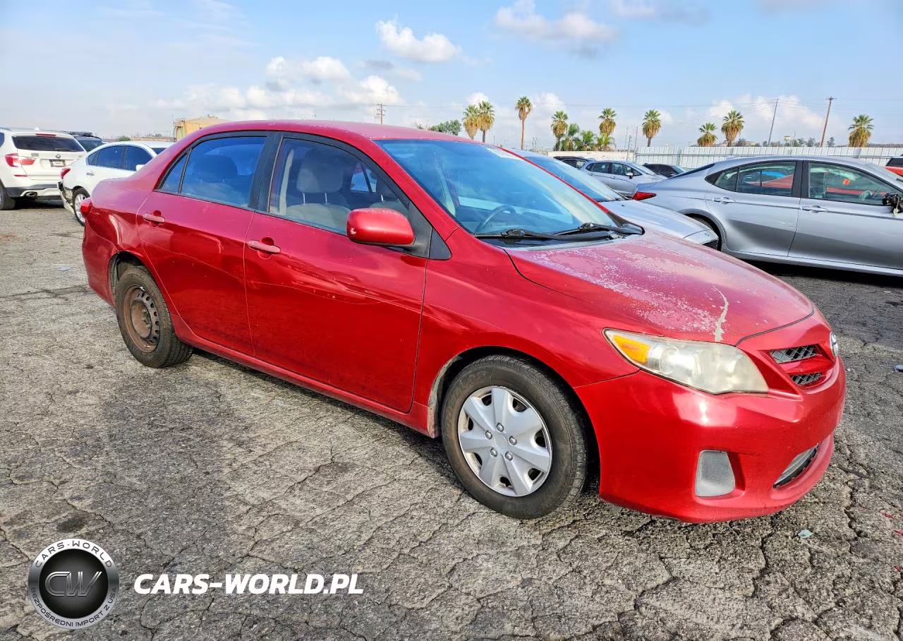 2011 Toyota Corolla Le VIN:2T1BU4EE0BC561140 - 4