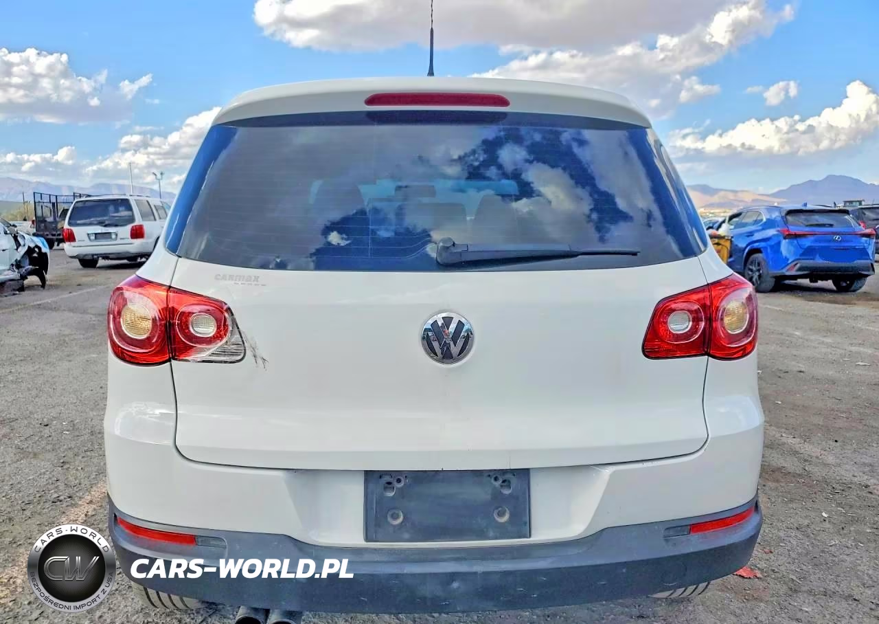 2011 Volkswagen Tiguan S VIN:WVGAV7AX6BW553810 - 6