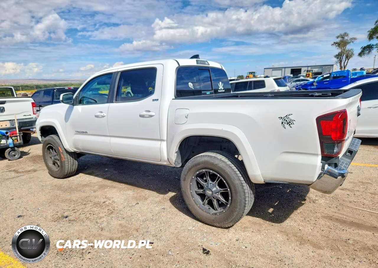2021 Toyota Tacoma Sr5 V6 VIN:3TMCZ5AN9MM405755 - 2