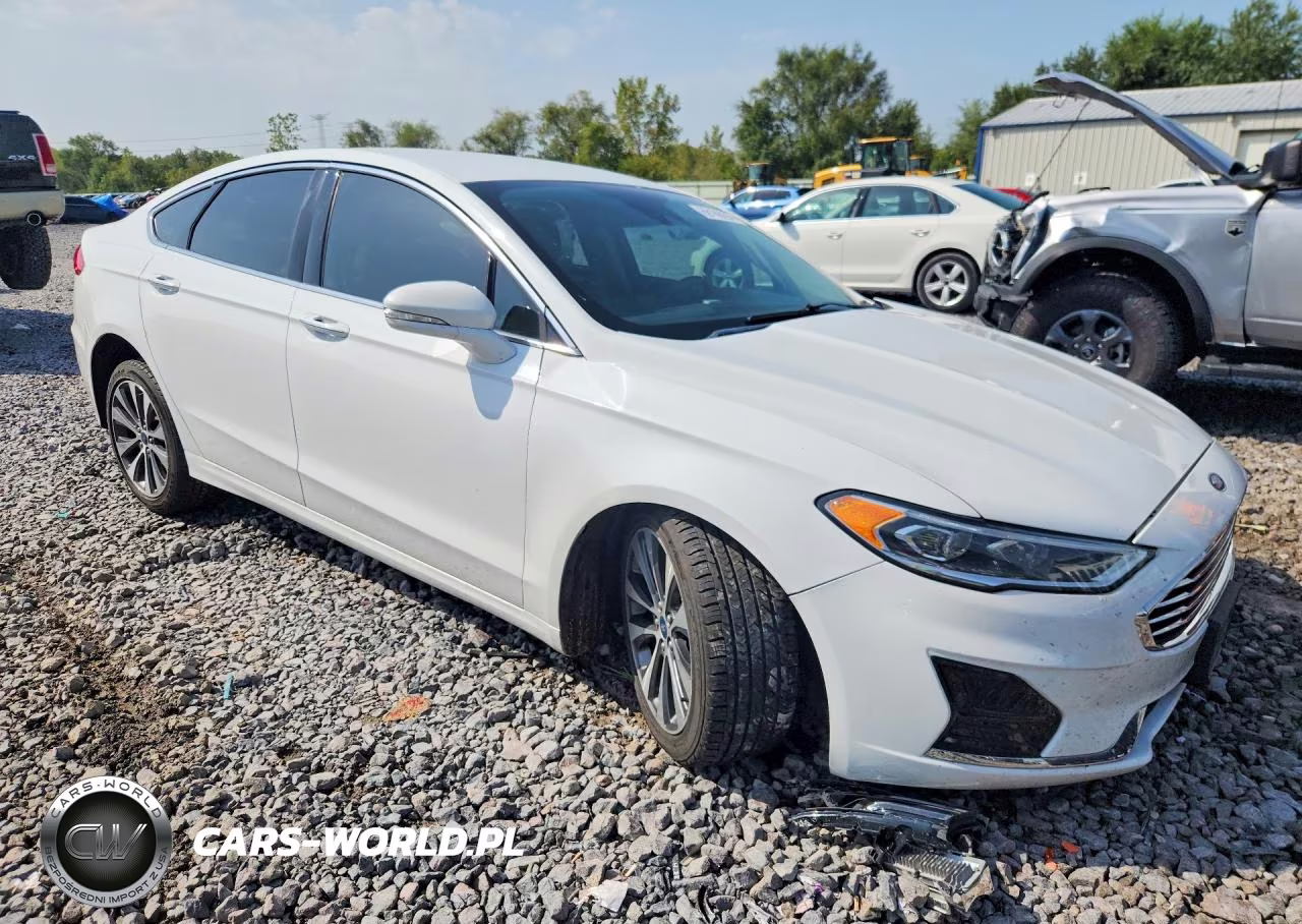 2019 Ford Fusion Sel VIN:3FA6P0E96KR144075 - 4