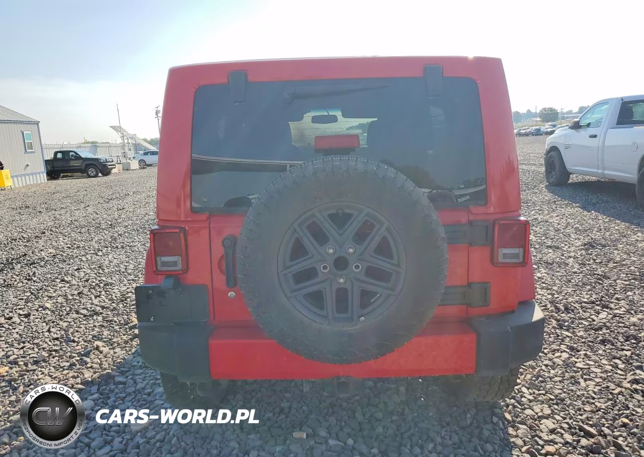 2016 Jeep Wrangler Unlimited Sahara VIN:1C4BJWEG8GL187656 - 6