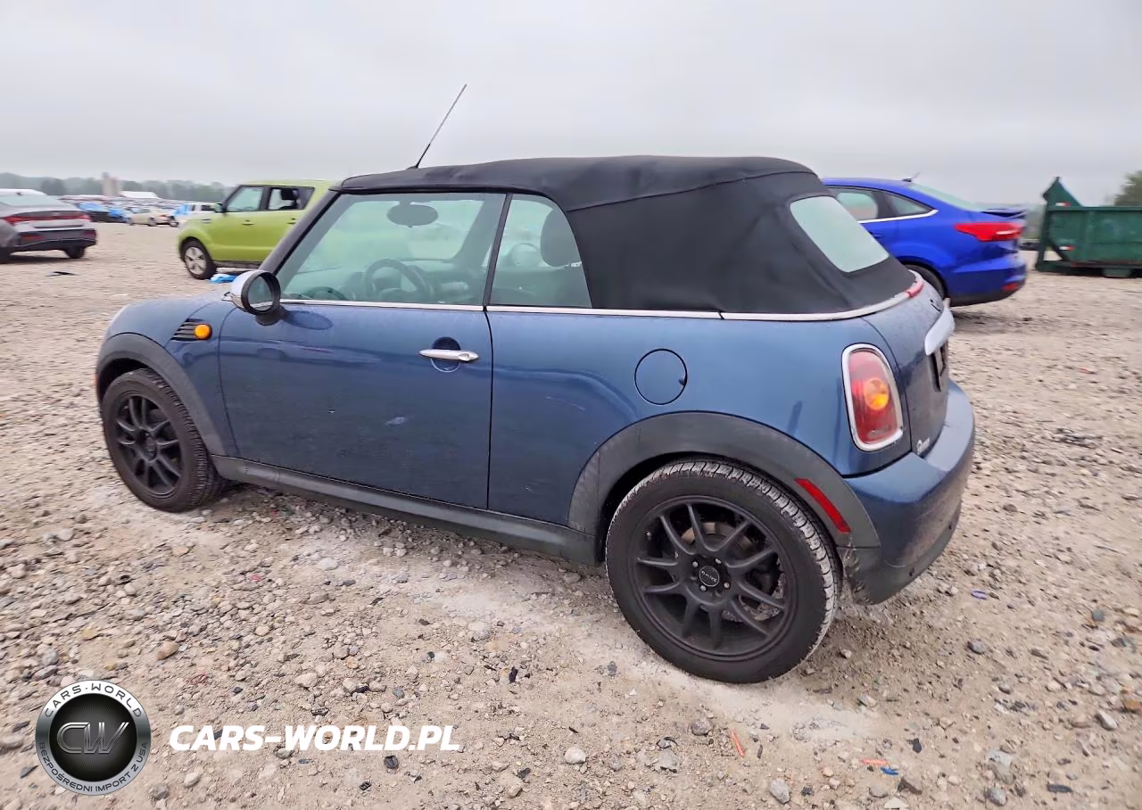 2009 Mini Cooper VIN:WMWMR33509TU96779 - 2