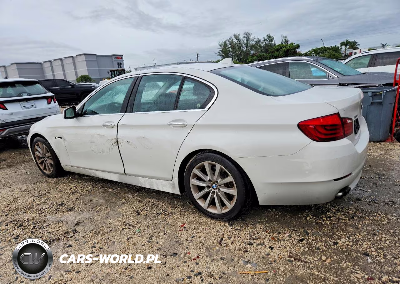 2013 BMW 528 Xi VIN:WBAXH5C53DD108250 - 2